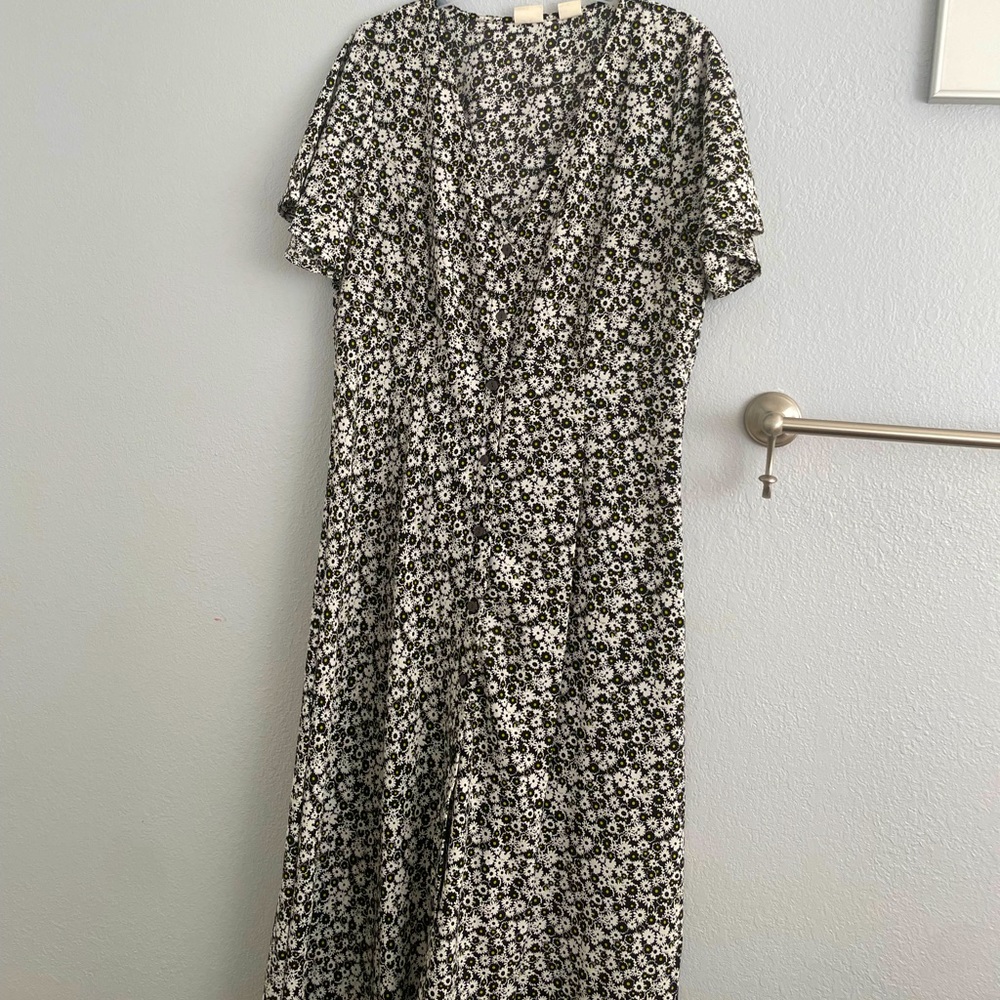 90’s inspired button up midi dress with black and white floral print